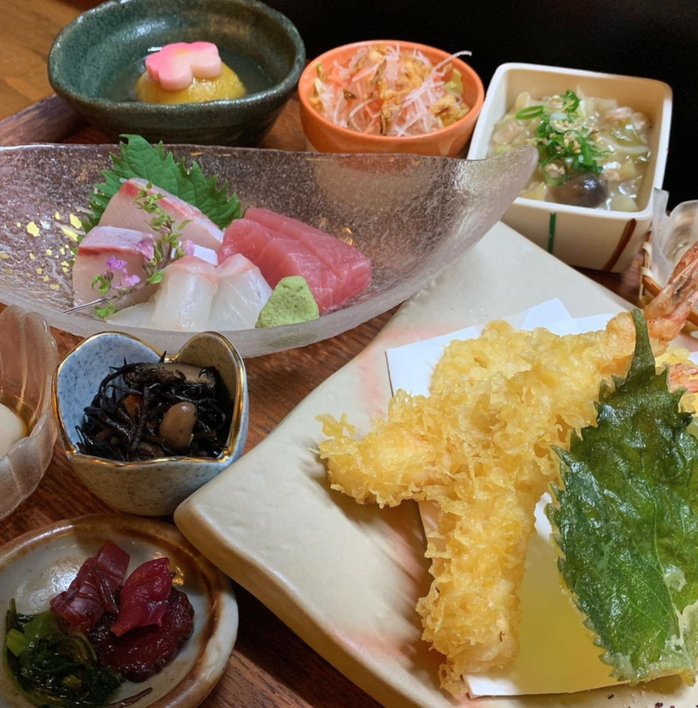 元町 で和食定食ランチ 定食なら あら家 Tunagari Food