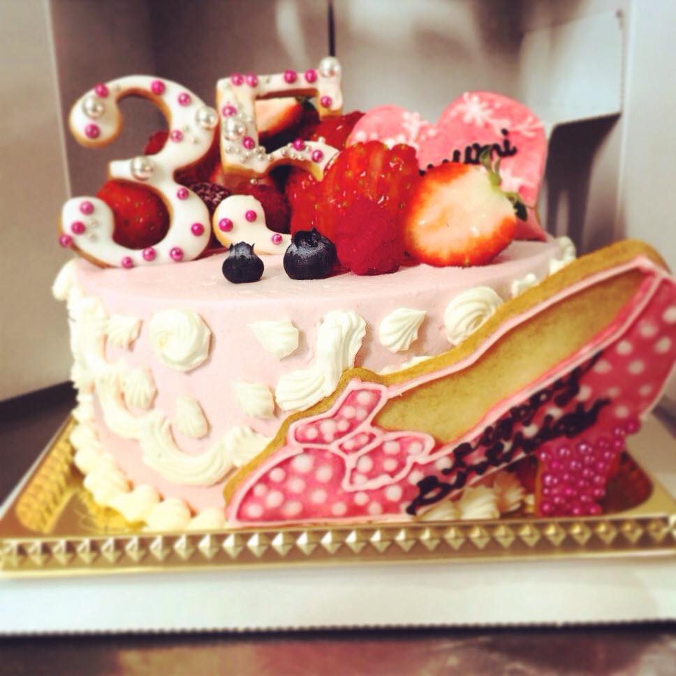 『Juliet Love Cake（ジュリエット・ラブ・ケーキ）』バースデーケーキ