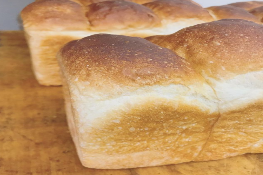 『パン処とと屋』食パン
